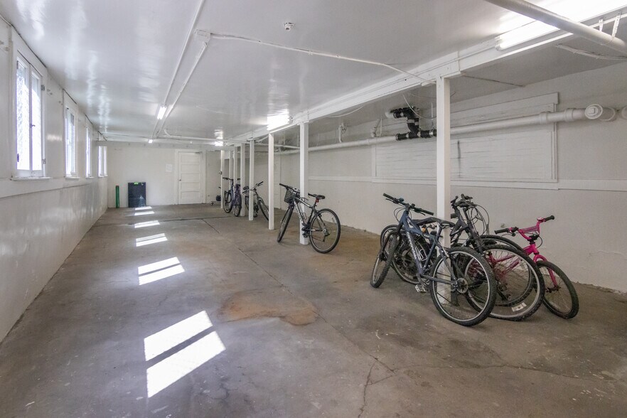 More Photos Of 1559 N Hill Ave, Pasadena Apartments For Sale
