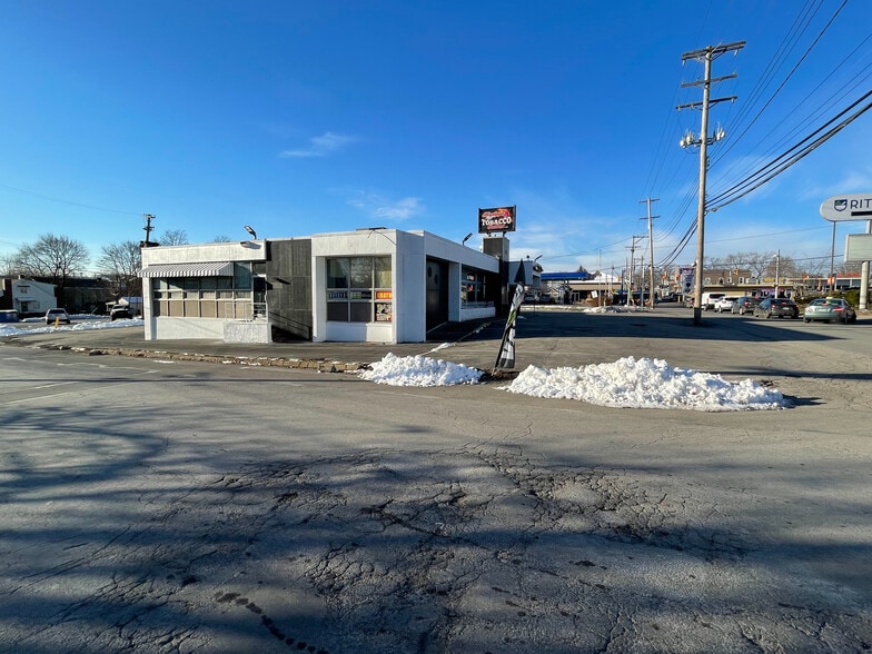 Primary Photo Of 2301 Sheffield Rd, Aliquippa Bank For Sale