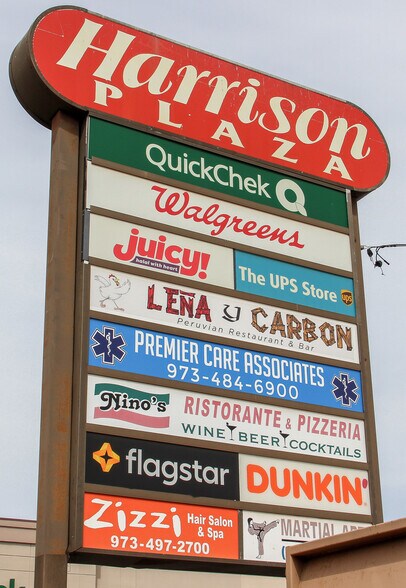 More Photos Of 400-450 Bergen St, Harrison Unknown For Lease