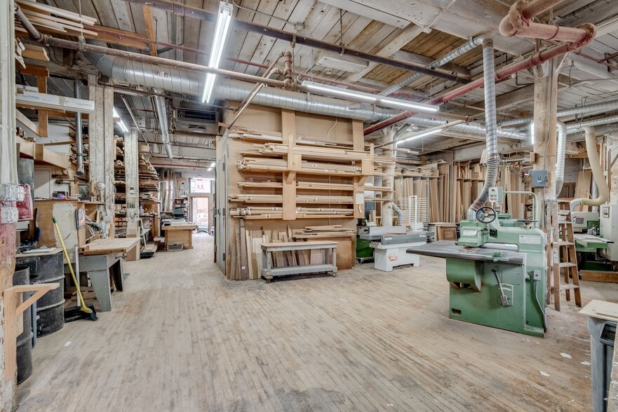 More Photos Of 54 Franklin St, Brooklyn Apartments For Sale