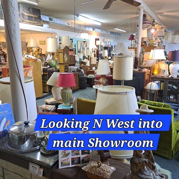 More Photos Of 1003 W 3rd St, Alliance Freestanding For Sale