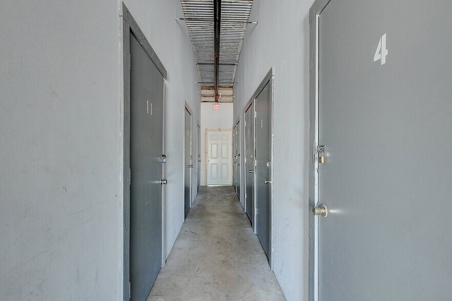 More Photos Of 1166 Angle Rd, Fort Pierce Self Storage For Sale