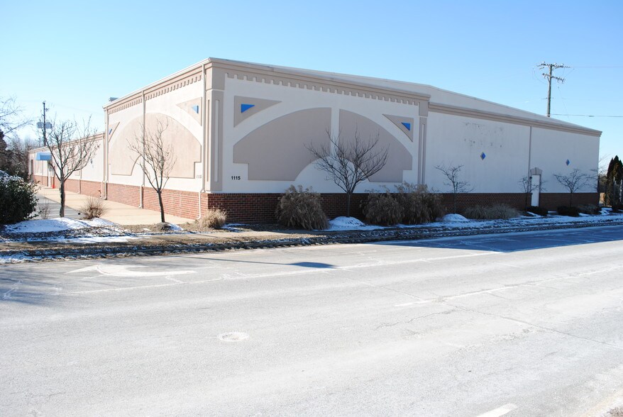 More Photos Of 1115 Garrisonville Rd, Stafford Office For Lease