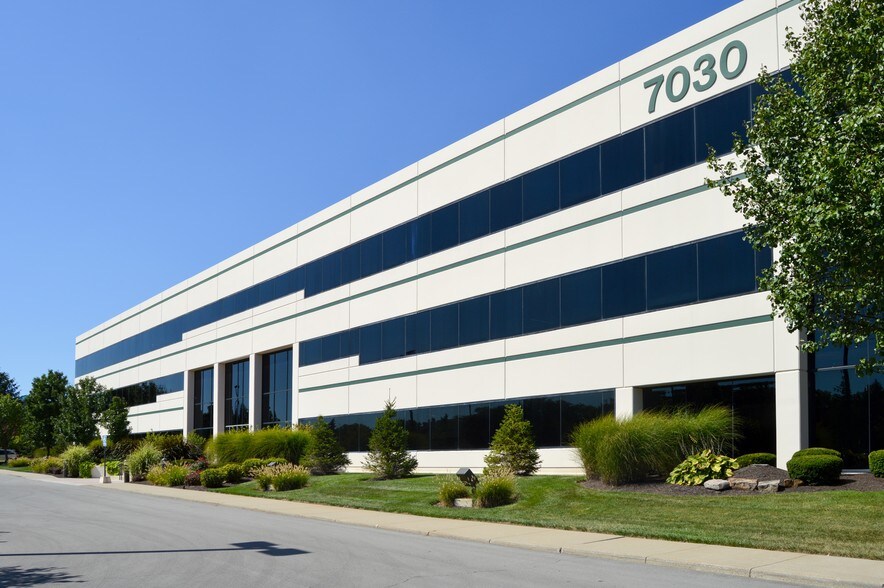 More Photos Of 7030 Pointe Inverness Way, Fort Wayne Office For Lease