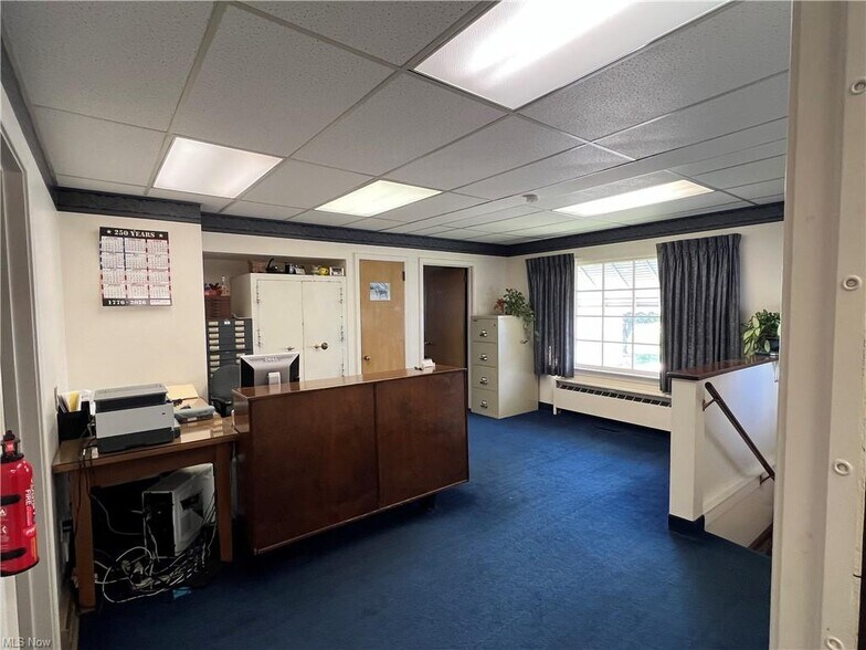 More Photos Of 180 Washington St, Conneaut Office For Sale