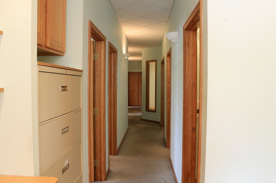 More Photos Of 1942 S Halsted St, Chicago Office For Lease