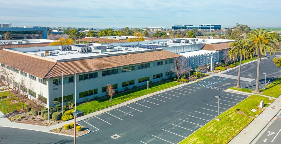 More Photos Of 5200 Great America Pky, Santa Clara Flex For Lease