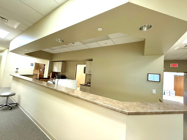 More Photos Of 2402 Frist Blvd, Fort Pierce Medical For Sale