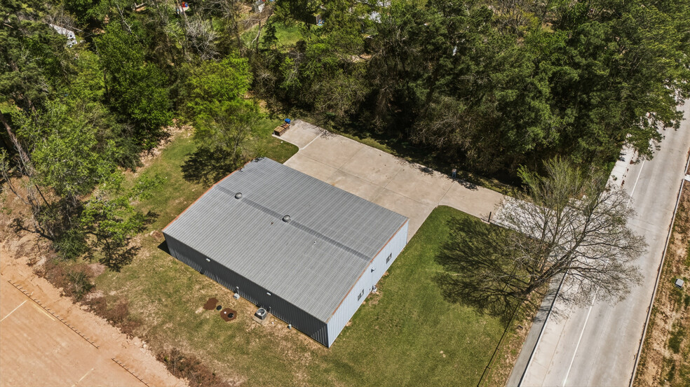 More Photos Of 32402 Tamina Rd, Magnolia Warehouse For Sale