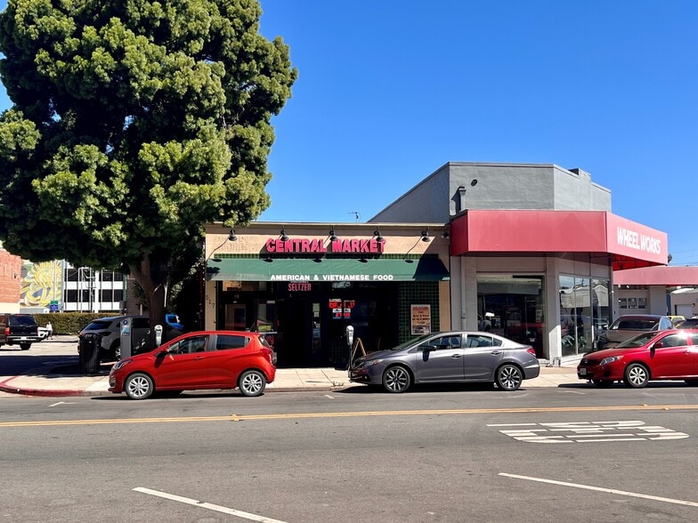 More Photos Of 517 S B St, San Mateo Convenience Store For Sale