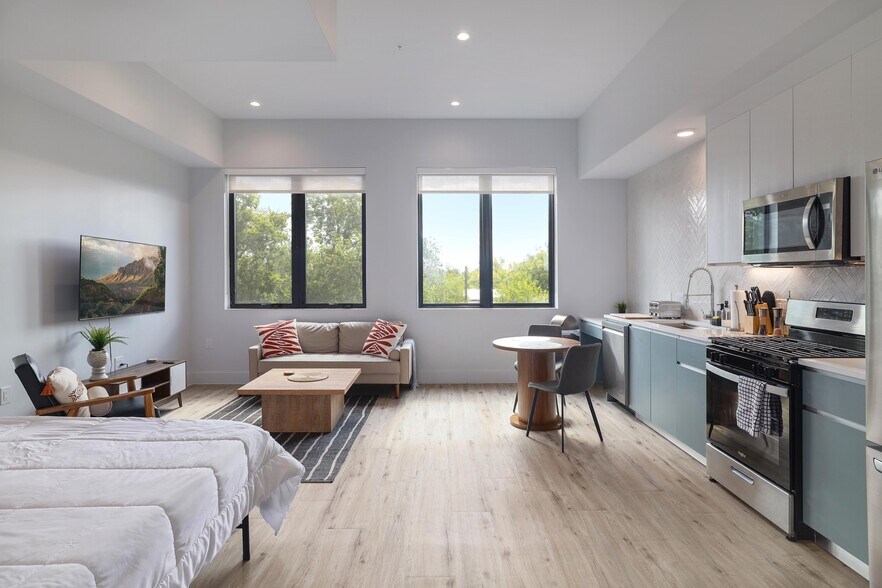 More Photos Of 5515 Humming Bird Ln, Austin Apartments For Sale