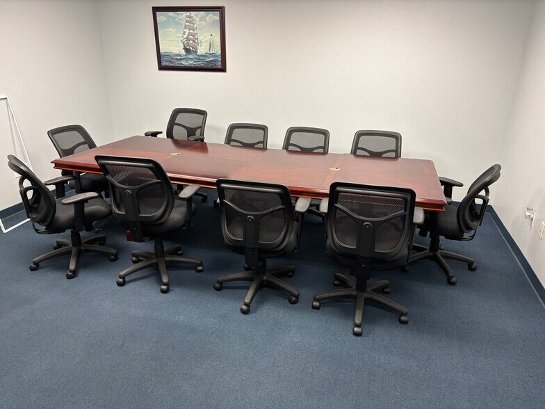 More Photos Of 3223 Trebor St, Pasadena Distribution For Lease