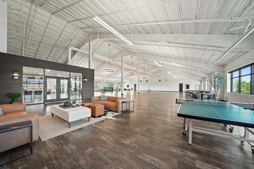 More Photos Of 4300 FM 2351 Rd, Friendswood Office For Lease