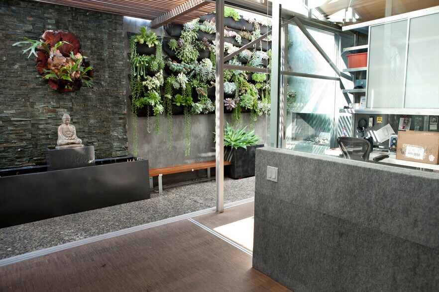 More Photos Of 3459 Motor Ave, Los Angeles Loft Creative Space For Lease