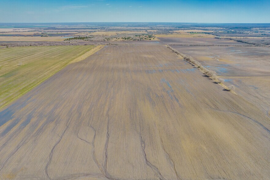 More Photos Of TBD FM 2077, Bonham Land For Sale