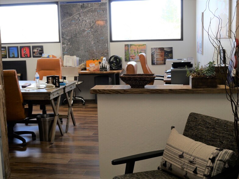 More Photos Of 955 S Virginia St, Reno Office For Lease