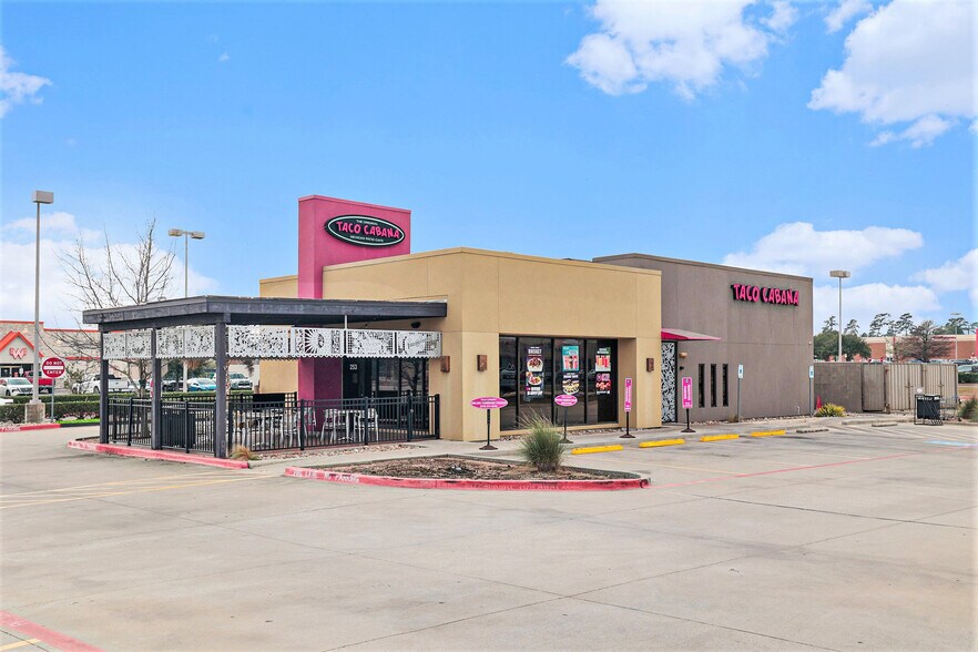 Primary Photo Of 253 Interstate 45 S, Huntsville Freestanding For Lease