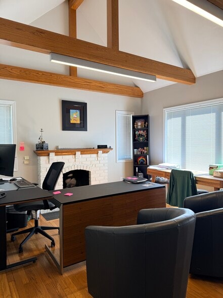 More Photos Of 1725 E Osborn Rd, Phoenix Office For Sale