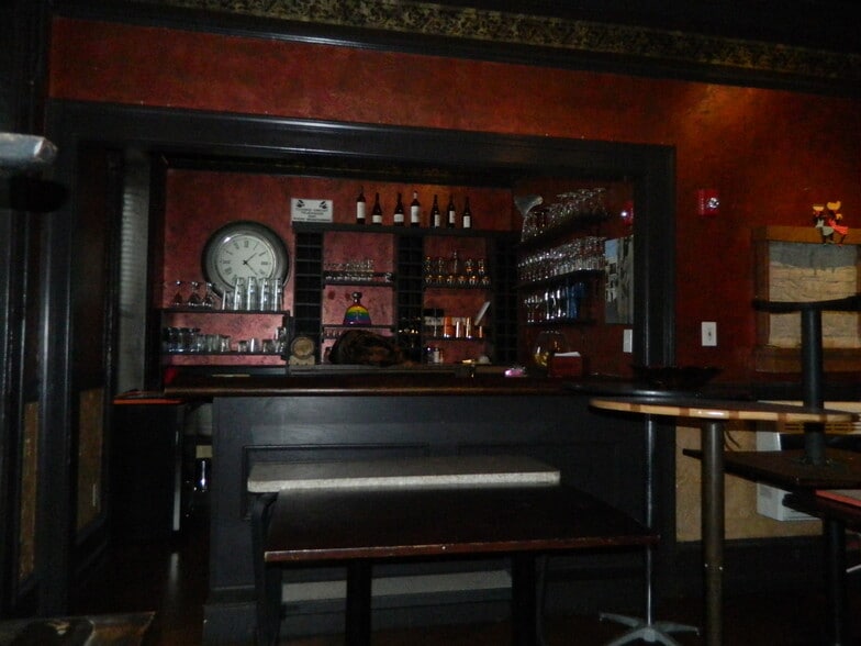 More Photos Of 304 Hawley Ave, Syracuse Restaurant For Lease