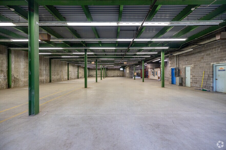 More Photos Of 1 Main St, Shirley Light Distribution For Lease