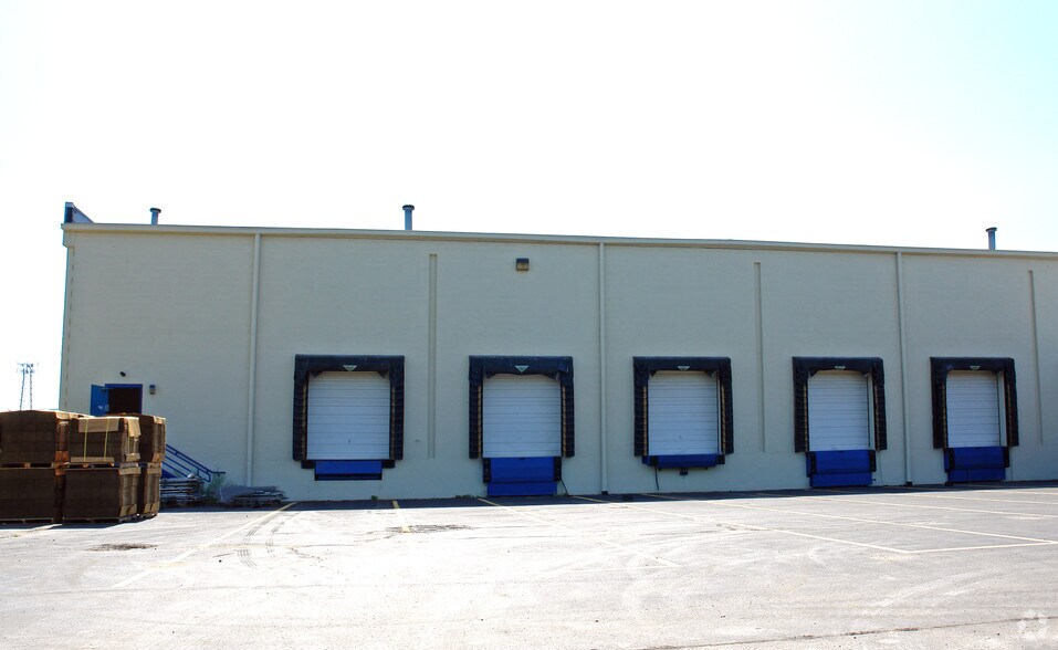 More Photos Of 485 Stewart Rd, Wilkes Barre Manufacturing For Lease