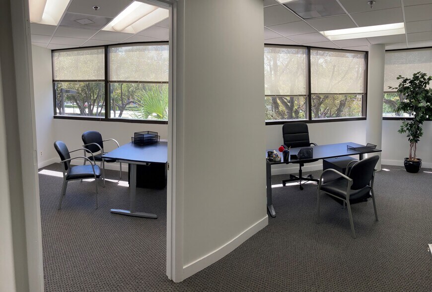 More Photos Of 300 S Pine Island Rd, Plantation Coworking Space