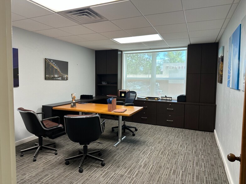 More Photos Of 441 N Monroe St, Tallahassee Office For Lease