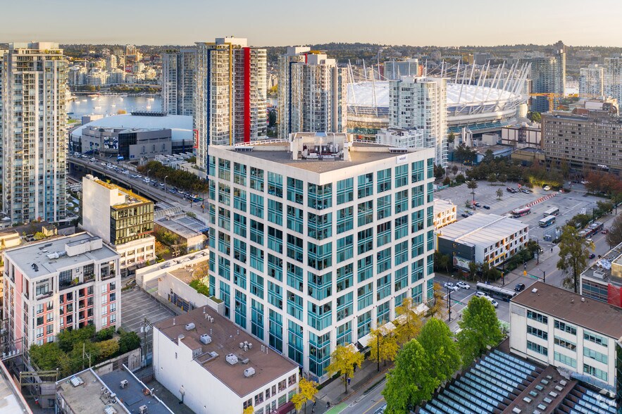 More Photos Of 111 Dunsmuir St, Vancouver Office For Lease
