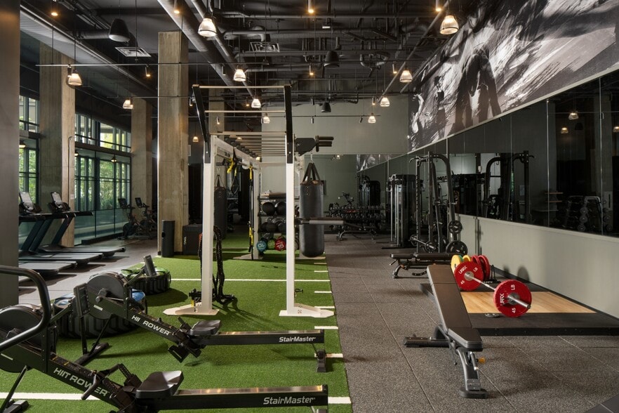 More Photos Of 1260 Spring St, Silver Spring Apartments For Lease