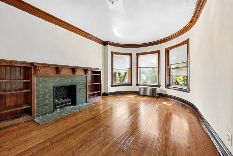 More Photos Of 5624 S King Dr, Chicago Apartments For Sale