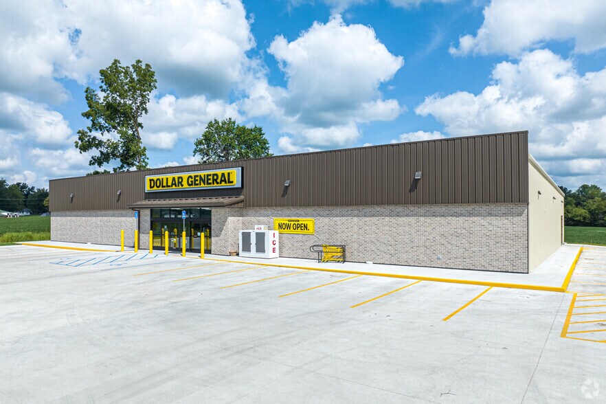 More Photos Of 28944 Highway 24, Keytesville Convenience Store For Sale