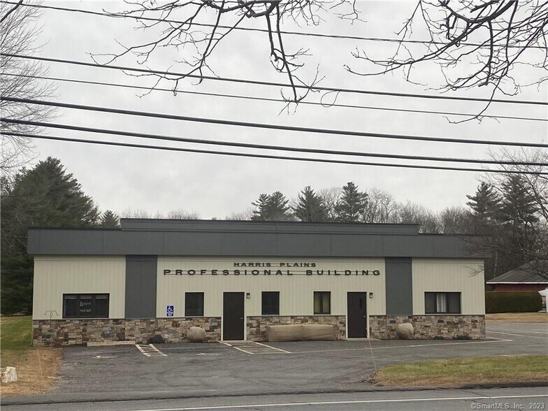 More Photos Of 457 Bantam Rd, Litchfield Freestanding For Lease