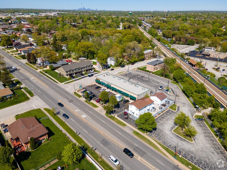 More Photos Of 11015 S Harlem Ave, Worth Storefront For Lease