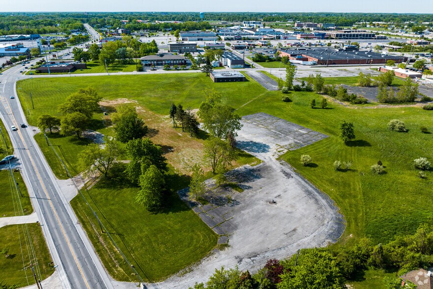 More Photos Of 441 Griswold Rd, Elyria Land For Sale