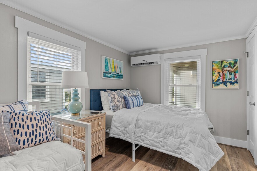 More Photos Of 119 W Bogue Blvd, Atlantic Beach Apartments For Sale