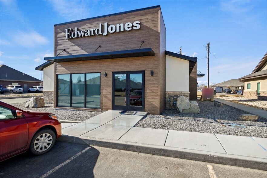 Primary Photo Of 1404 Pomerelle Ave, Burley Medical For Lease