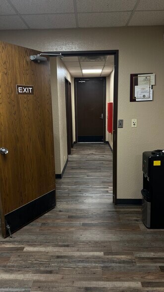 More Photos Of 615 E Oklahoma Ave, Enid Medical For Sale