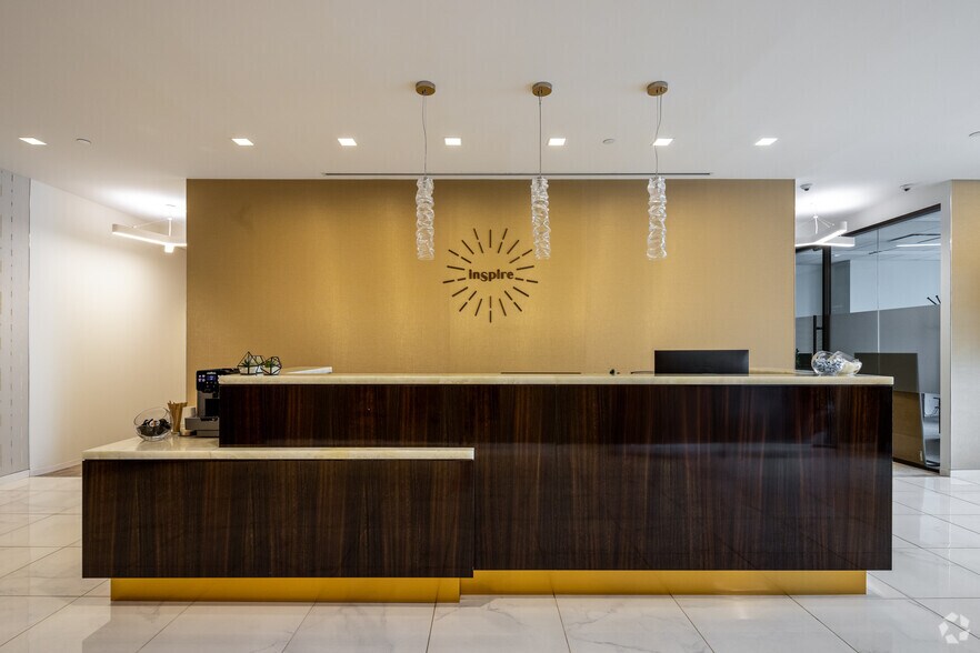 More Photos Of 4 World Trade Center, New York Office For Lease