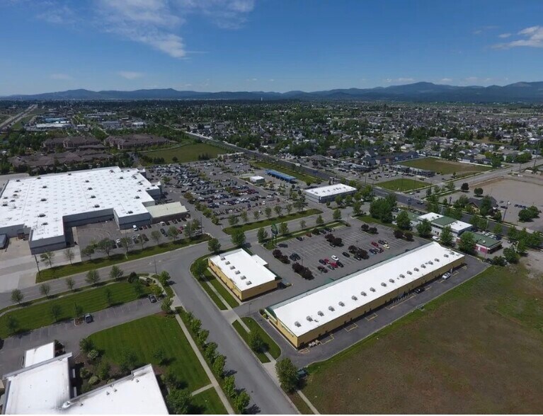 More Photos Of 740 N Cecil Rd, Post Falls Unknown For Lease