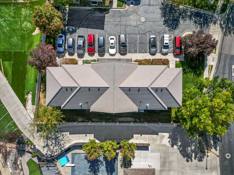 More Photos Of 891 W Baxter Dr, South Jordan Office For Sale