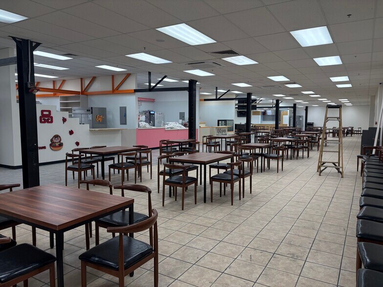 More Photos Of 711 Keeaumoku St, Honolulu Freestanding For Lease