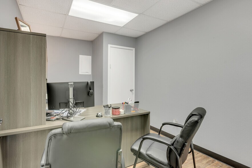 More Photos Of 2479 E 11th St, Odessa Medical For Sale