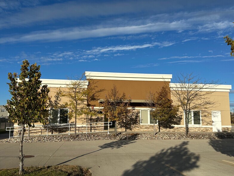 More Photos Of 3239 47th St S, Fargo General Retail For Sale