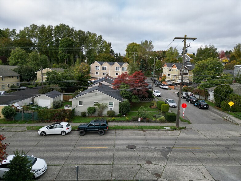 More Photos Of 3907 NE 50th St, Seattle Land For Sale