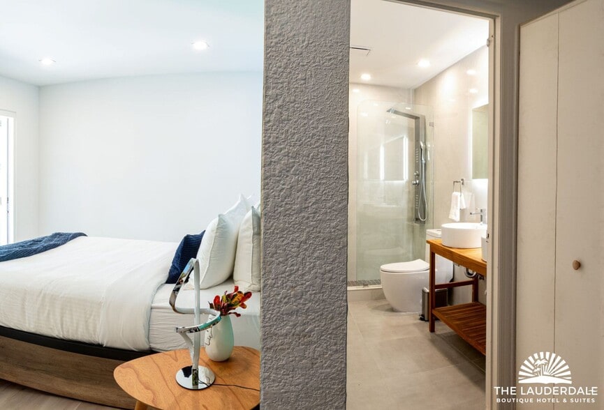 More Photos Of 505 SE 16th St, Fort Lauderdale Hotel For Sale