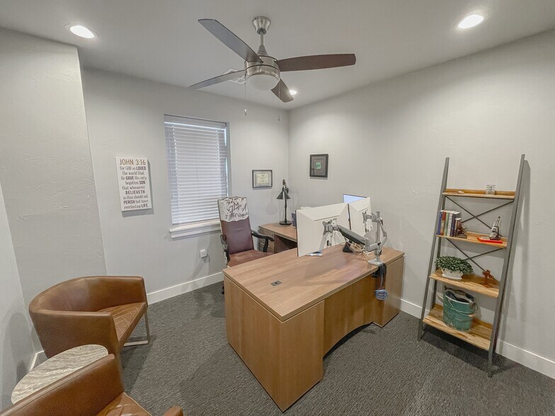 More Photos Of 9808 S Sunnylane Rd, Moore Office For Sale