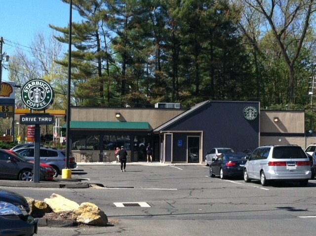 More Photos Of 607 Main Ave, Norwalk Unknown For Lease