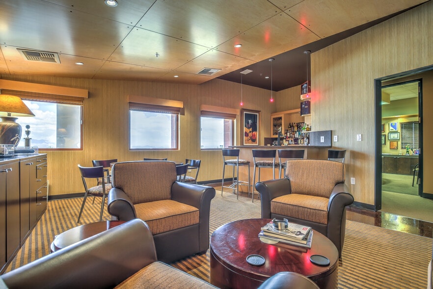 More Photos Of 9900 Covington Cross Dr, Las Vegas Office For Lease