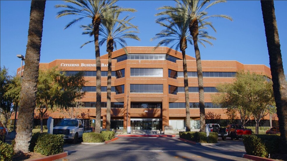 More Photos Of 301 E Vanderbilt Way, San Bernardino Office For Lease
