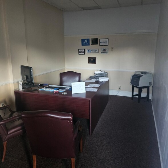 More Photos Of 6401-6405 Belair Rd, Baltimore Storefront Retail Office For Sale